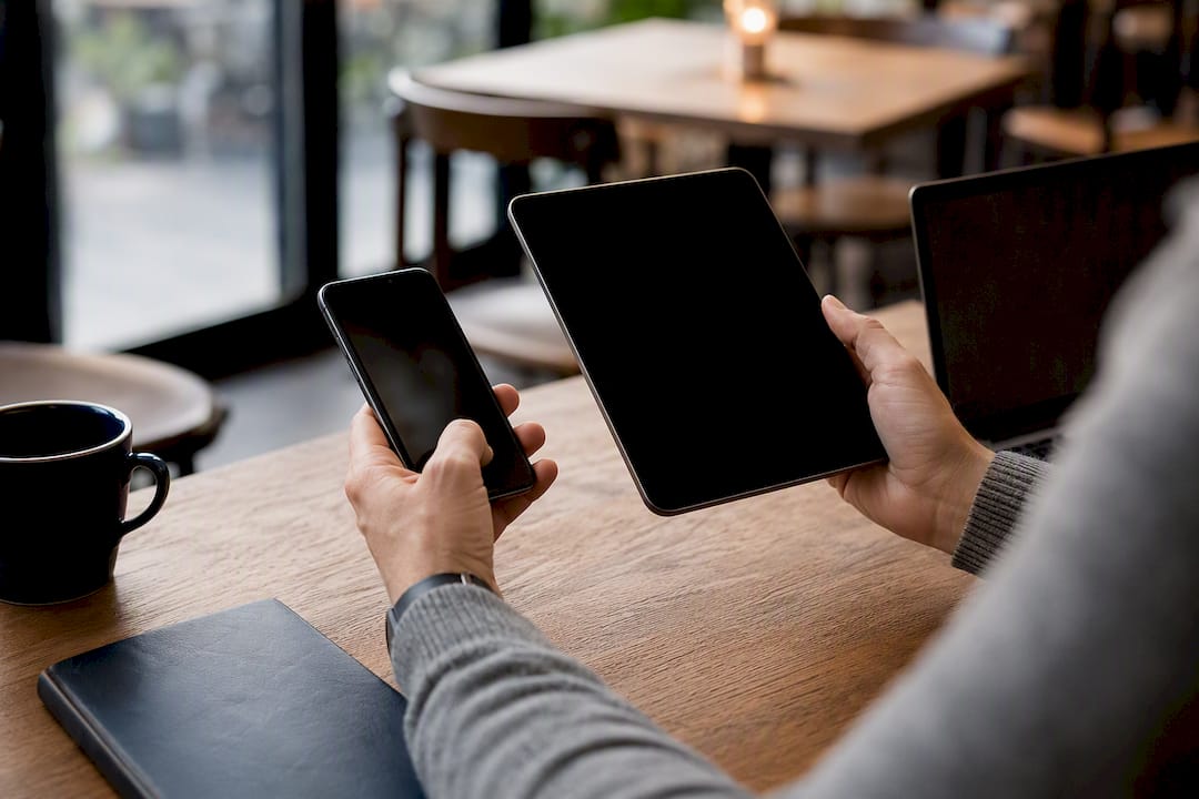 Combine Email Accounts: The Right Way to Unify Your Inbox