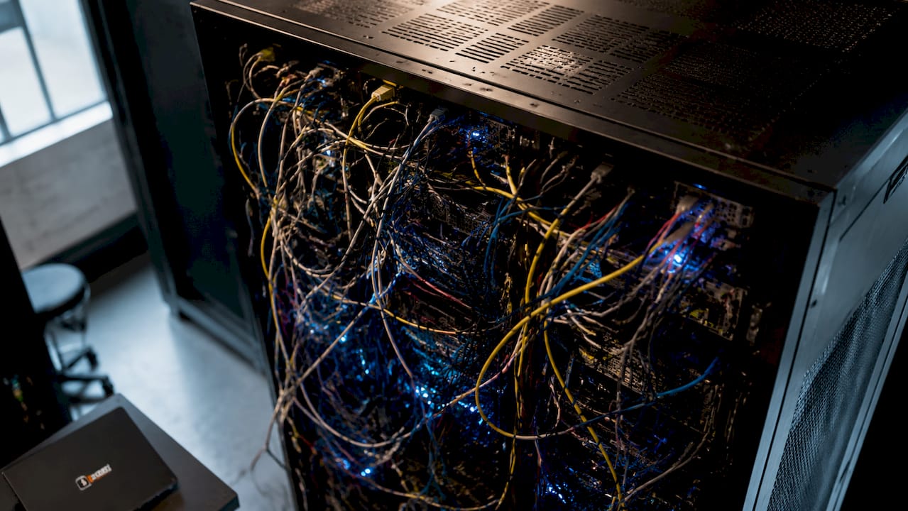 Cables blocking airflow in server rack