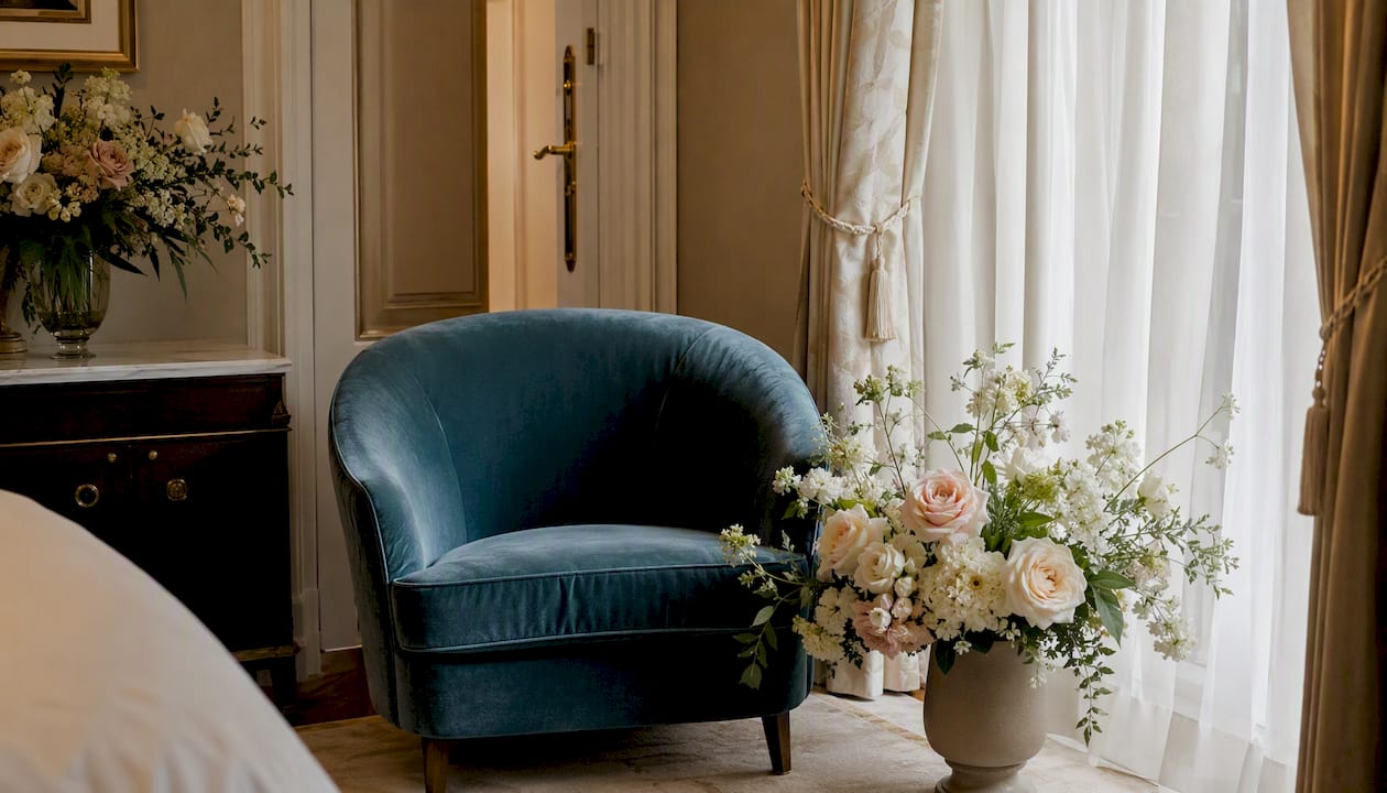Indoor wedding first look private setting