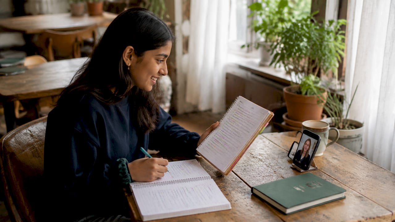 Student receiving essay advice from award-winning writer