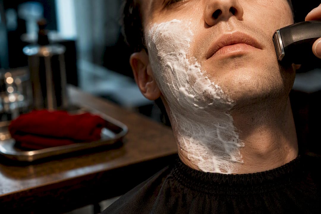 Wet and electric shaving comparison close-up