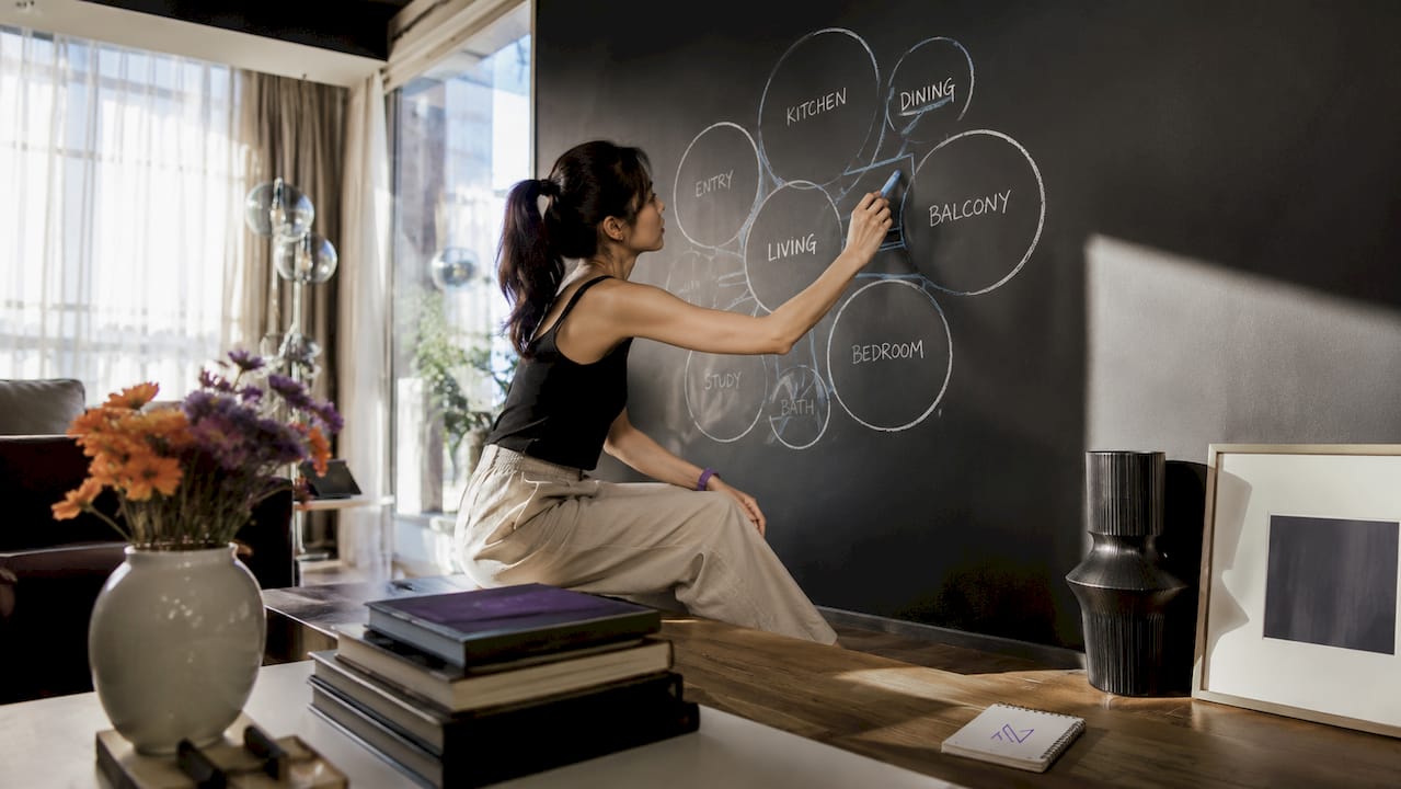 Hand drawing bubble diagram of home layout