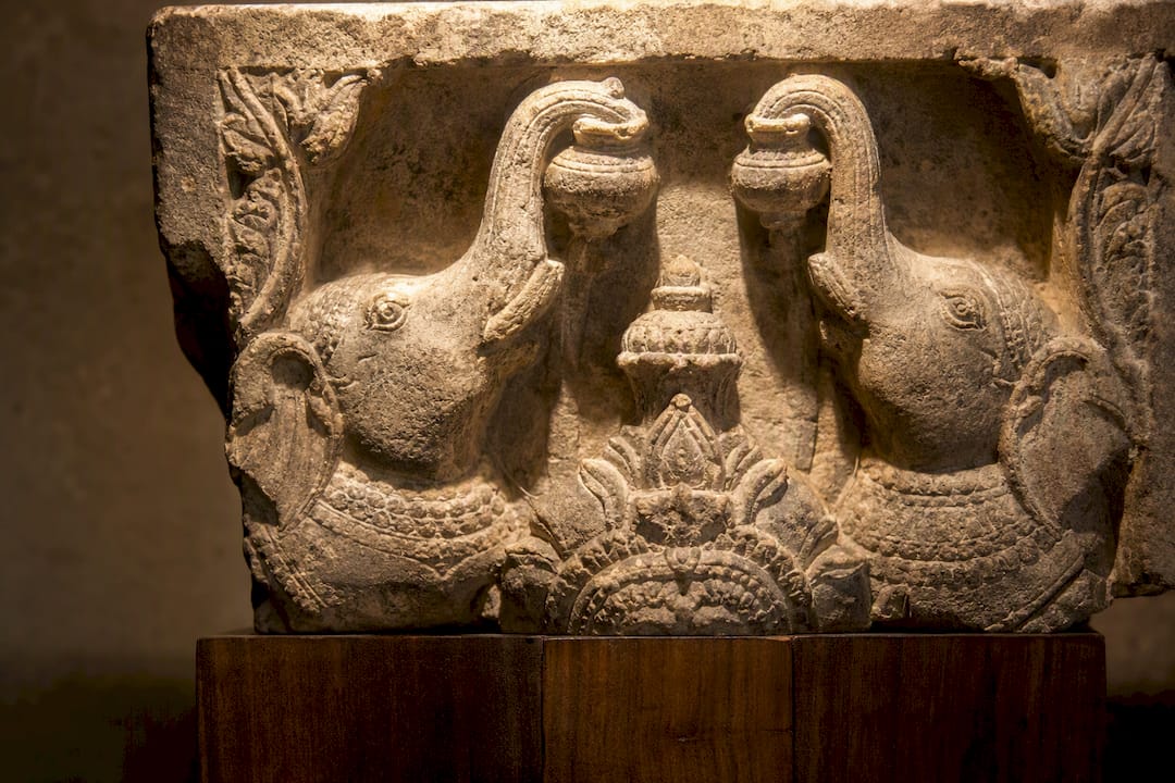Gaja Lakshmi elephants pouring water