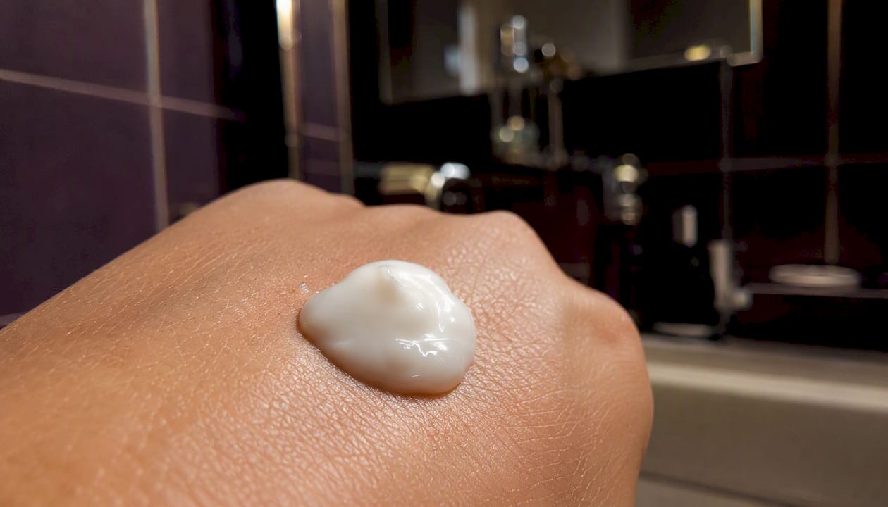 Close-up ceramide body lotion cream texture