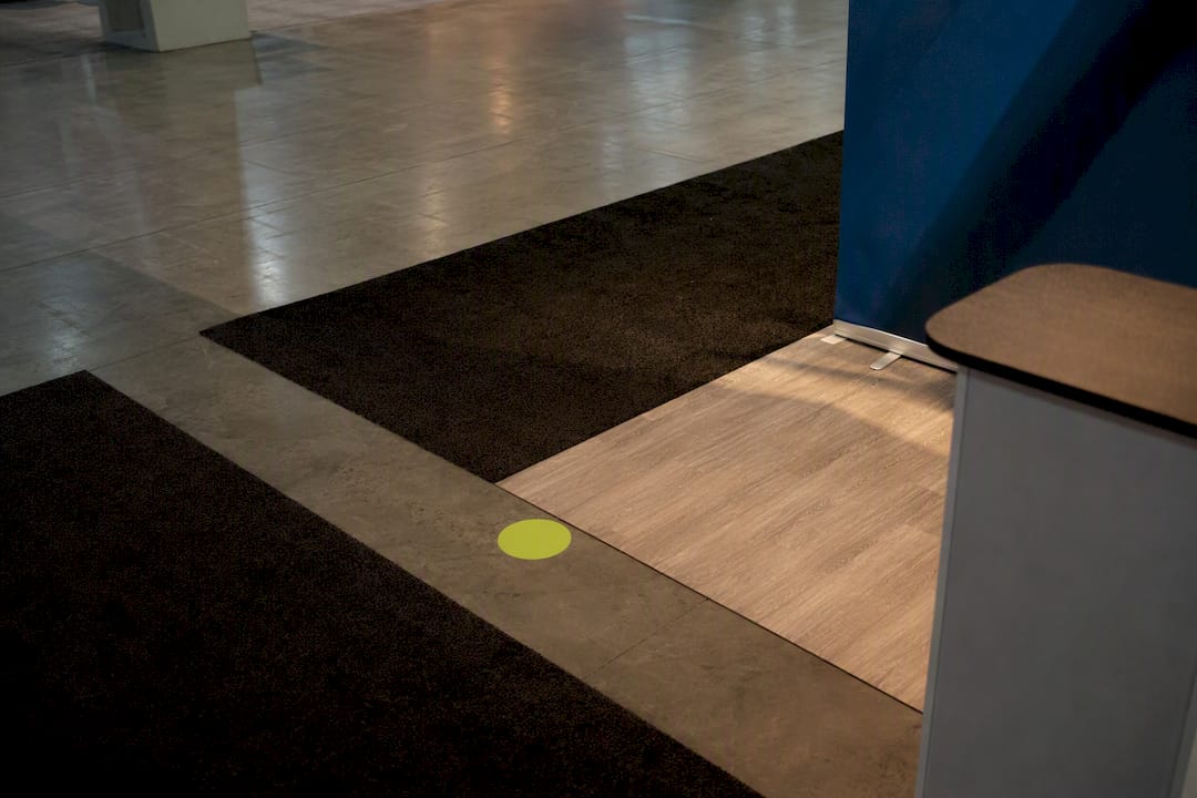 Compact trade show booth footprint