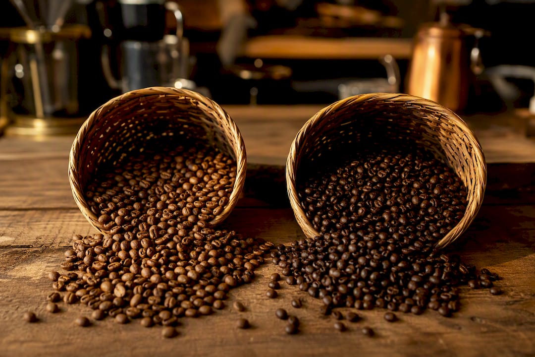 Comparison of Arabica and Robusta coffee beans
