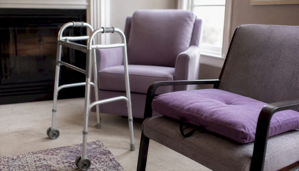 Adaptive walking aid equipment in home bedroom