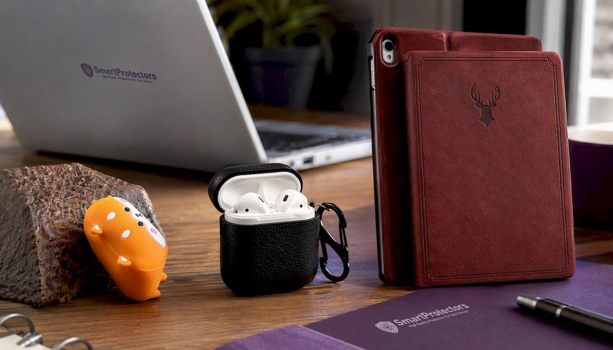 Stylish Minimalist Fully Enclosed Protective Case for Earphones – Durable, Sleek Design for Ultimate Earphone Protection and Portability