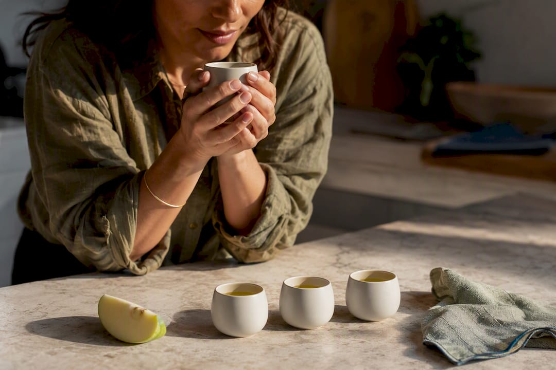 Home tasting Palestinian olive oil