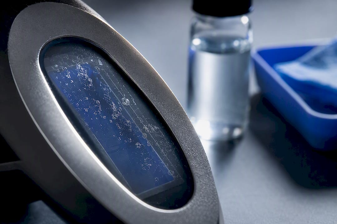Residue visible on refractometer prism