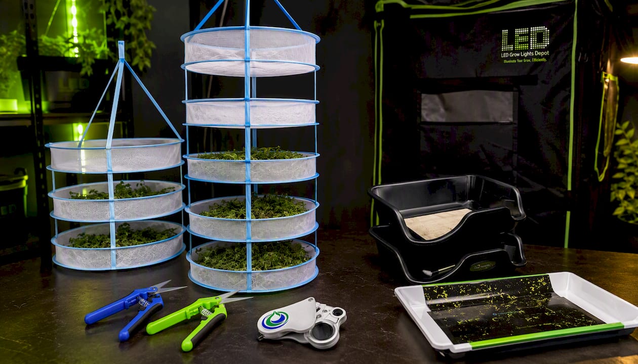 Happy Hydro | 'Trim-Jail' Kit | Harvest More Trim Bin | w/ 4-Tier Drying Rack