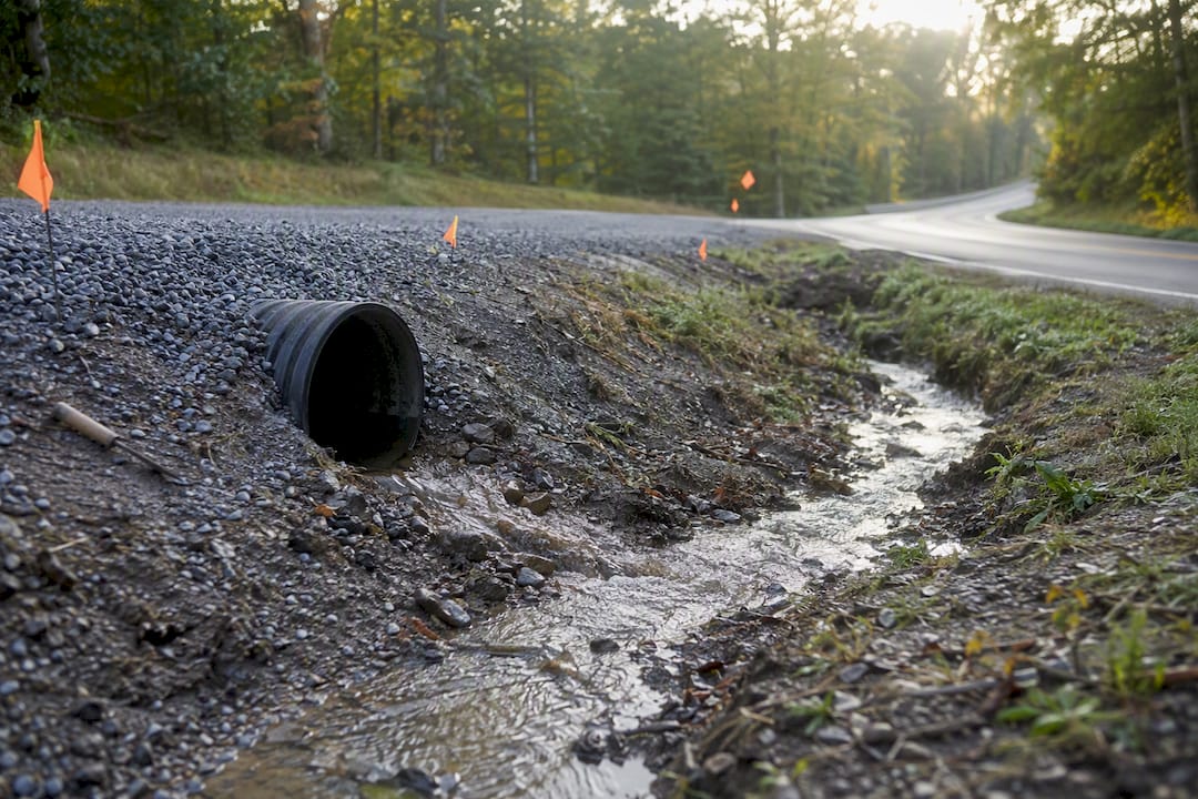Culvert pipe ensuring driveway drainage