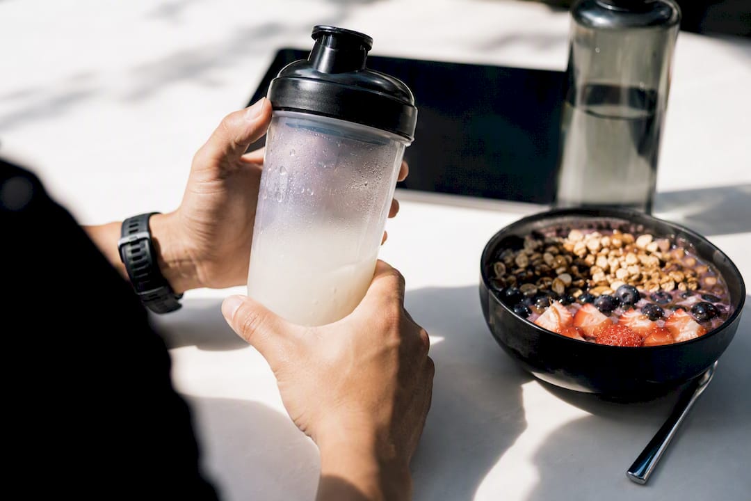 Creatine drink with carbohydrate-rich meal