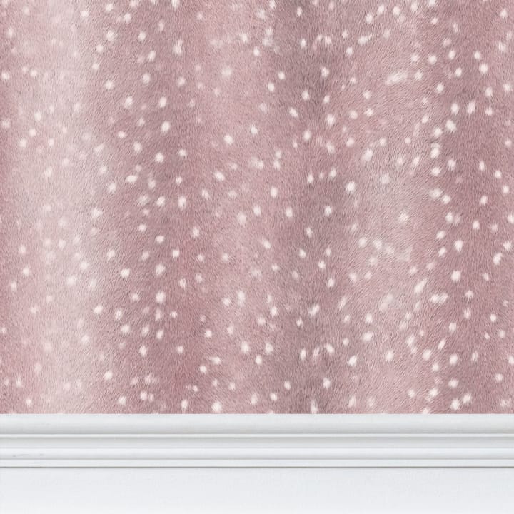 Wilde Spotted Antelope Hide Wallpaper – Quartz Pink