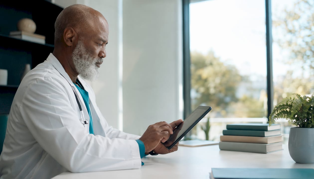Doctor using encrypted health communication device