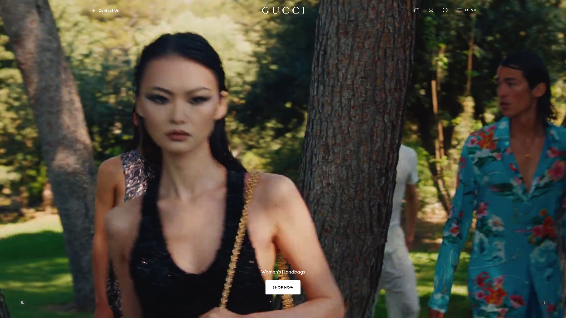 https://gucci.com