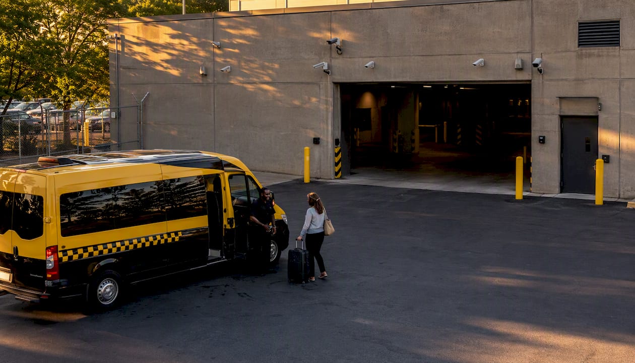 VIP shuttle service picking up cruise travelers