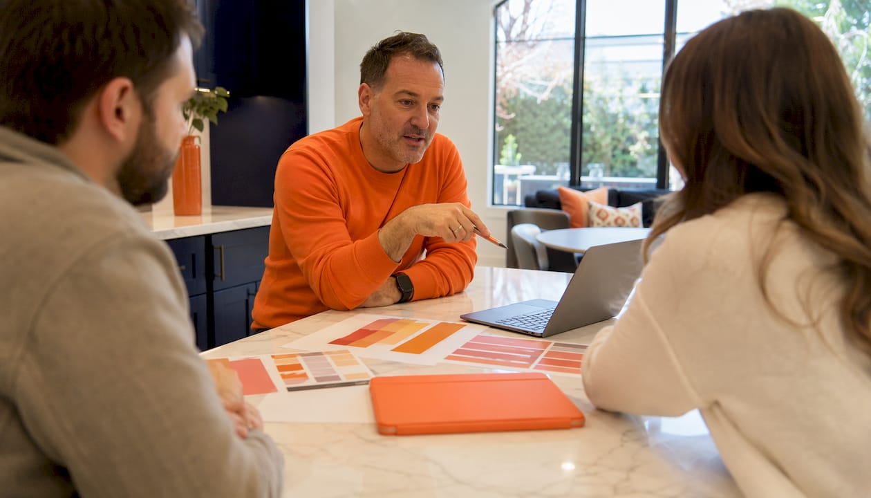Marketer discussing Kajabi launch strategy