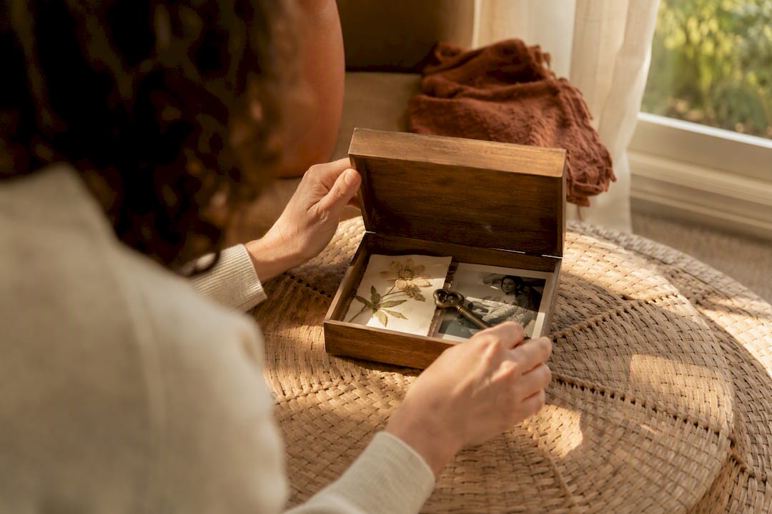 Anniversary keepsake box with mementos