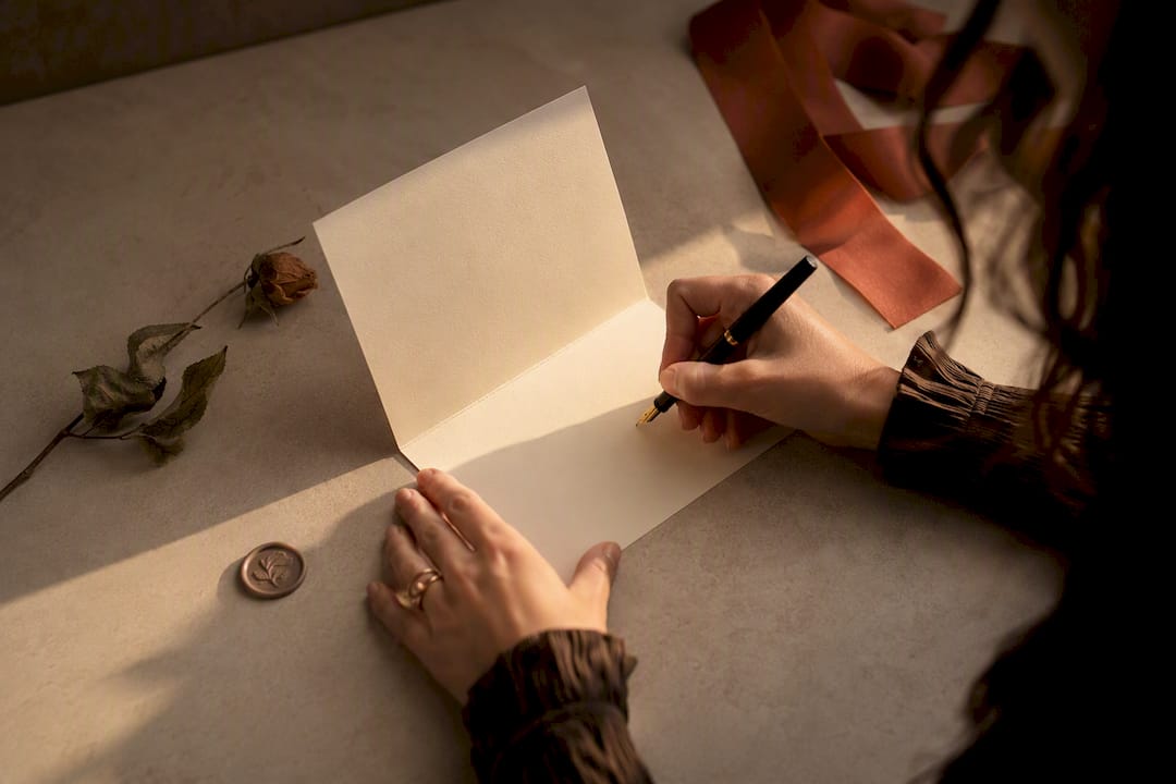5 to 15 Words: Valentine Messages for Texts, Cards, and Fast Sends