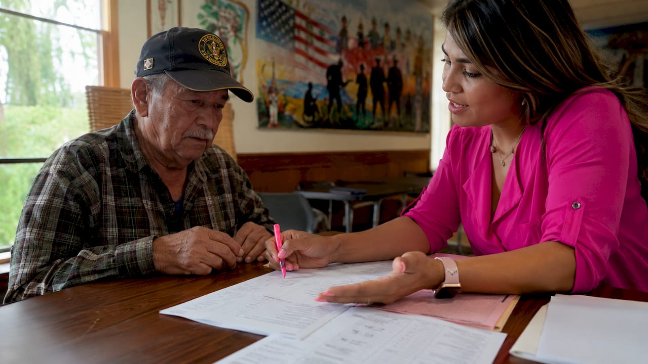 Veteran meeting with VSO agent