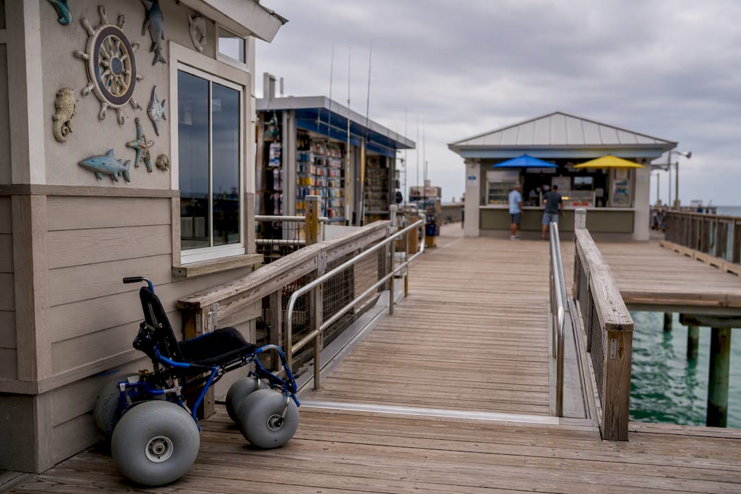 Accessible fishing pier with amenities and wheelchair