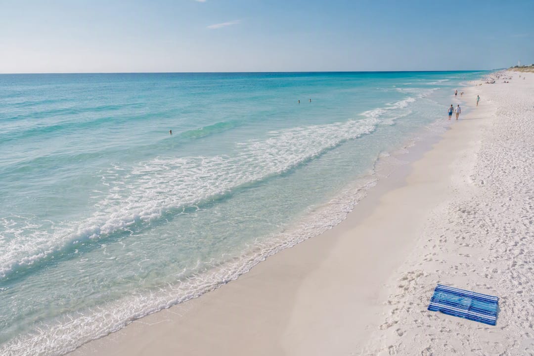 Quiet Destin beach with warm spring water