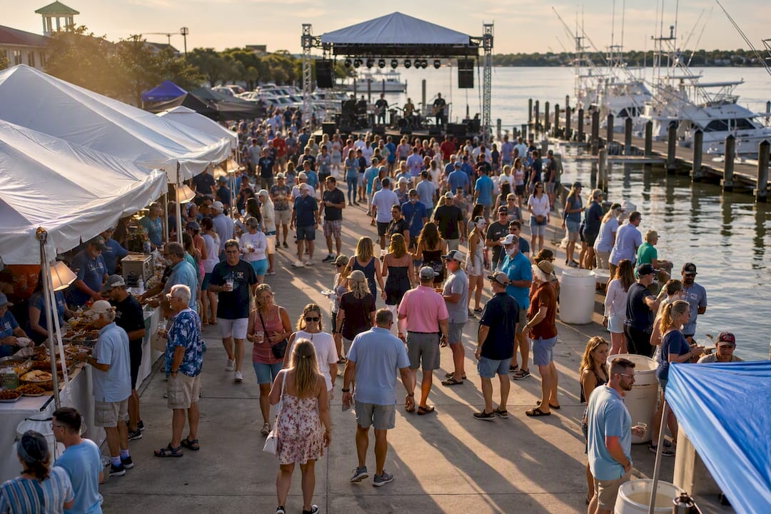 Seafood festival crowd beside Gulf Shores marina