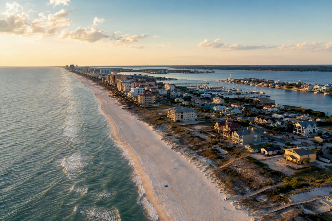 Family or Boating Trip? Pick Gulf Shores or Orange Beach Rentals