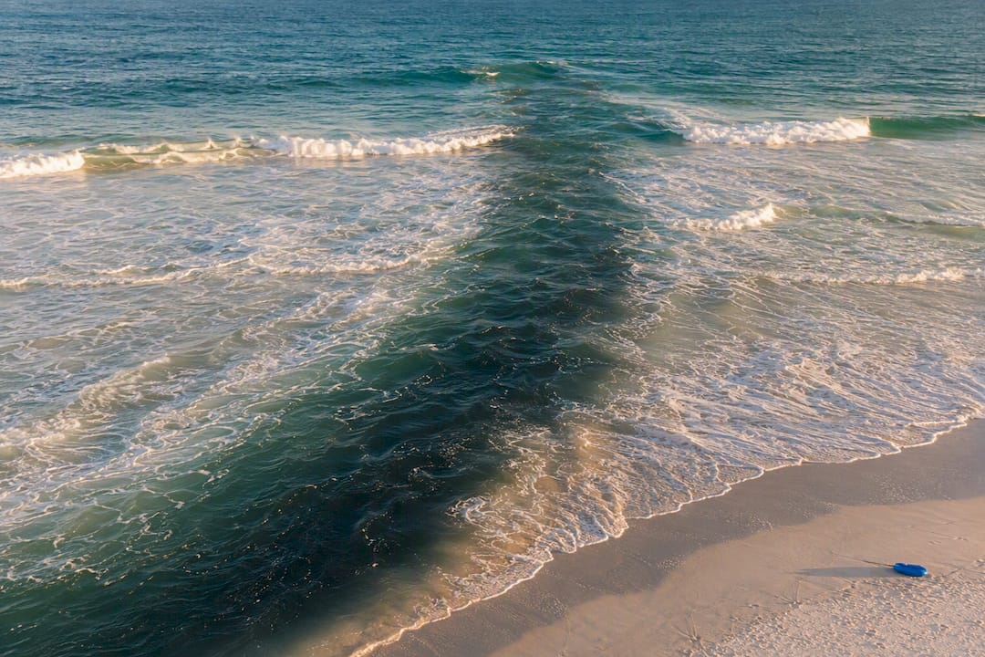 Indiana Visitors: Rip Current Rules and $500 Fine at Panama City Beach