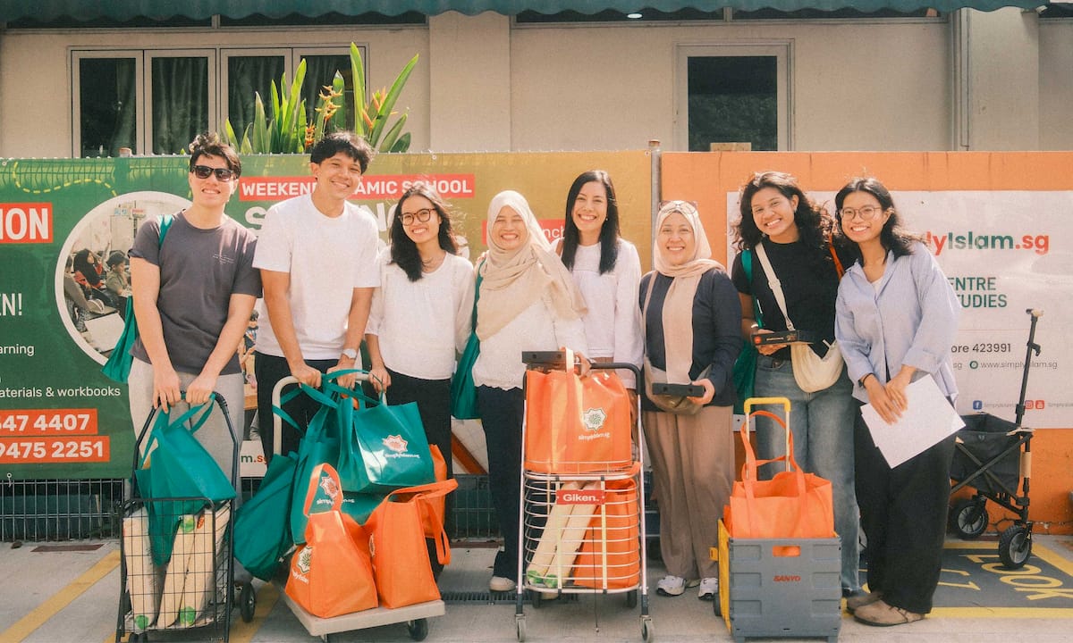 https://simplyislam.sg