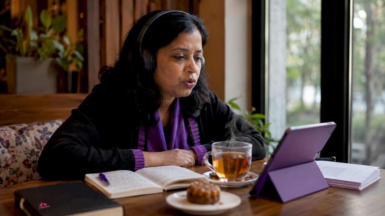 Woman in pronunciation coaching session video call