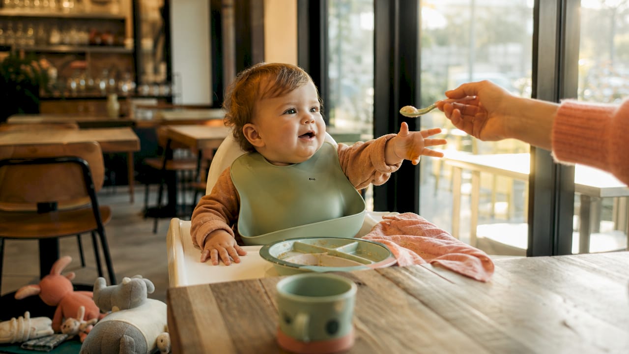 Signs Your Baby Is Ready for Solids: 2026 Guide