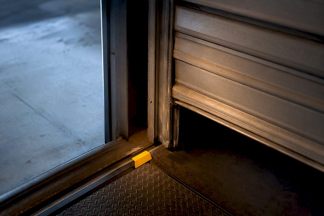 Safely Diagnose a Jammed Roll Up Door and Get Same Day Repair