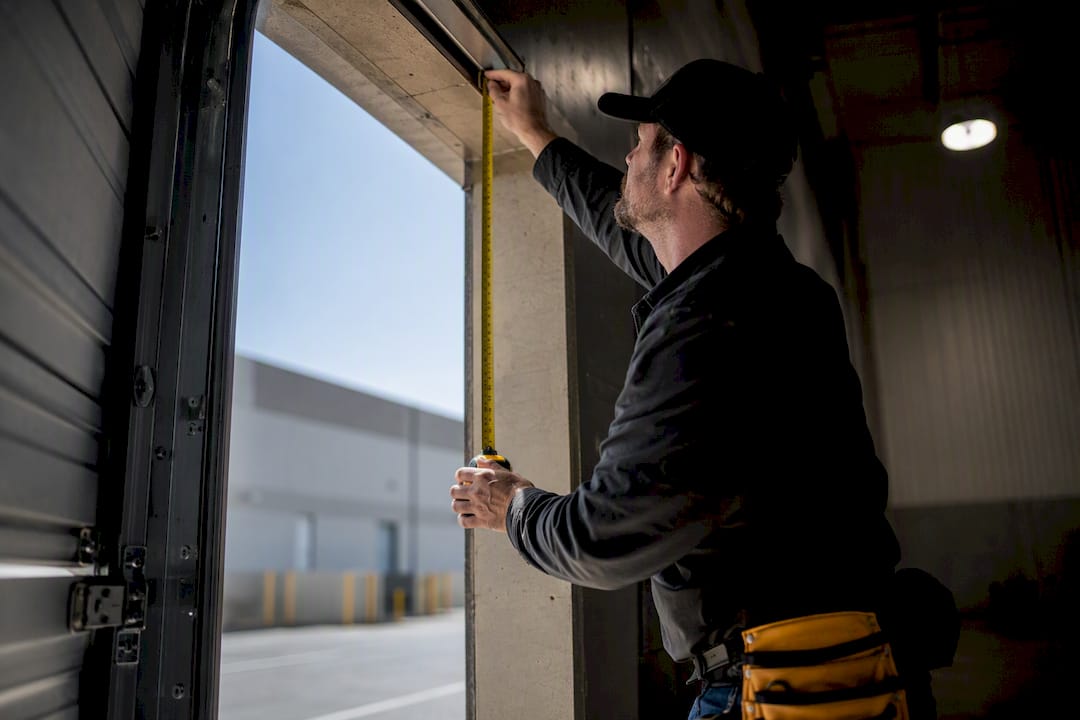 $1,500–$25,000 Commercial Garage Door Costs: U.S. 2026 Itemized Quotes
