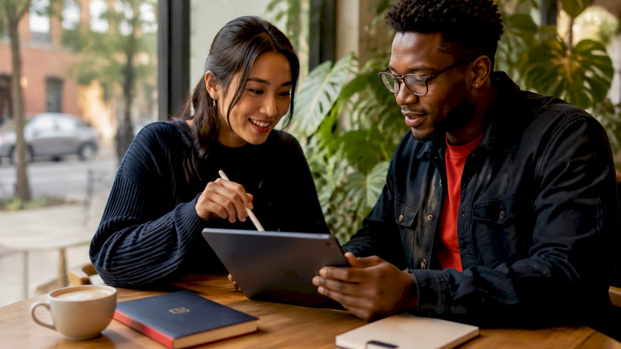 SaaS customer success manager at desk