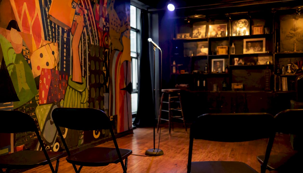 How to Spot Rising Local Comedy Talent Near You