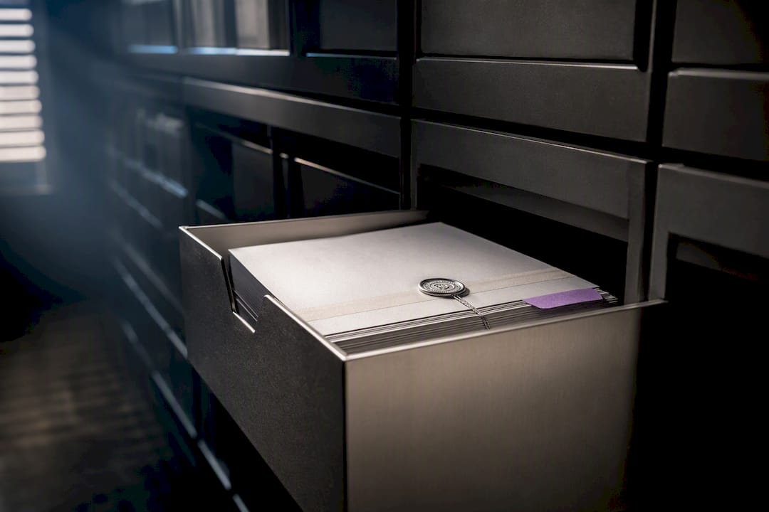 Signed audit records in secure archive