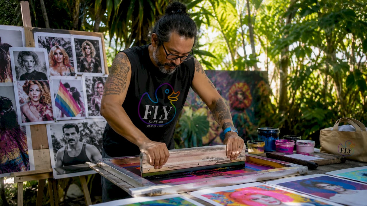 Artist creating queer-themed Pop Art prints