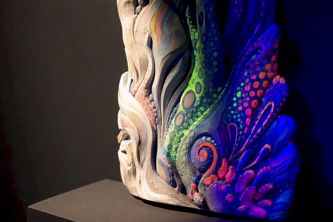 UV-reactive sculpture under gallery and blacklight