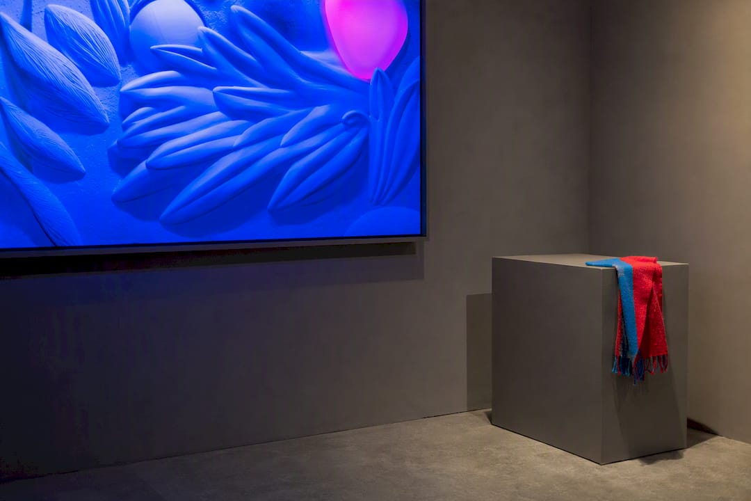 Two-color art installation corner