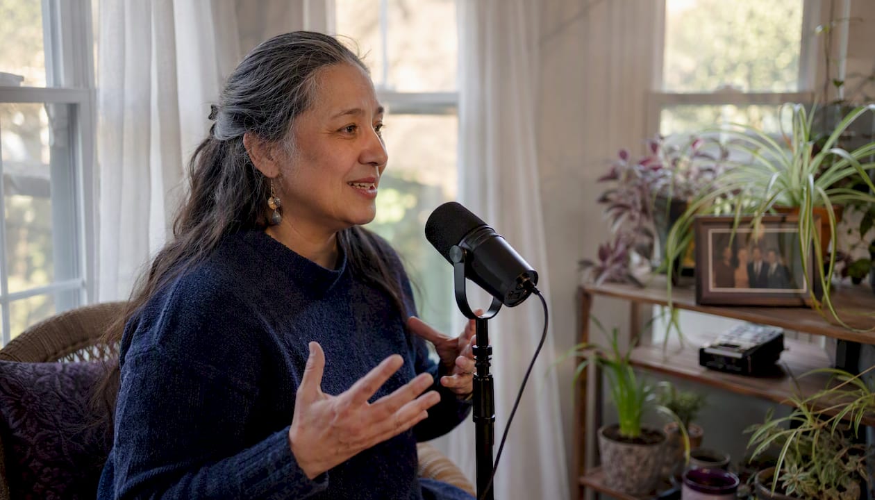 Person recording memory voice session