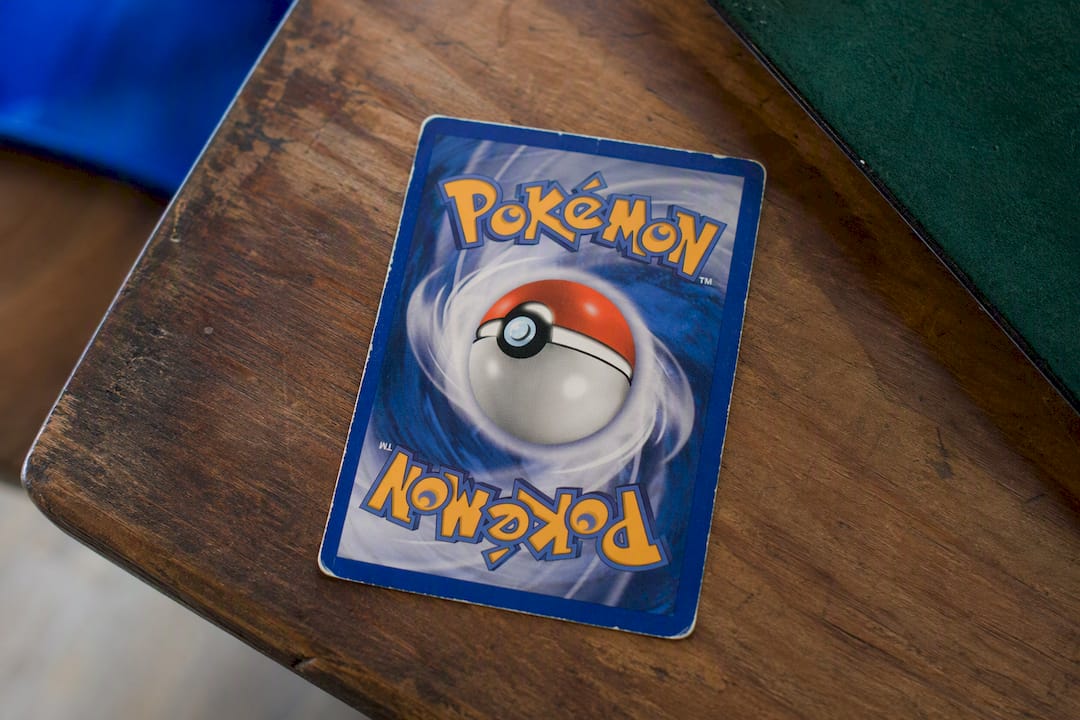 Close-up of card edge whitening and centering