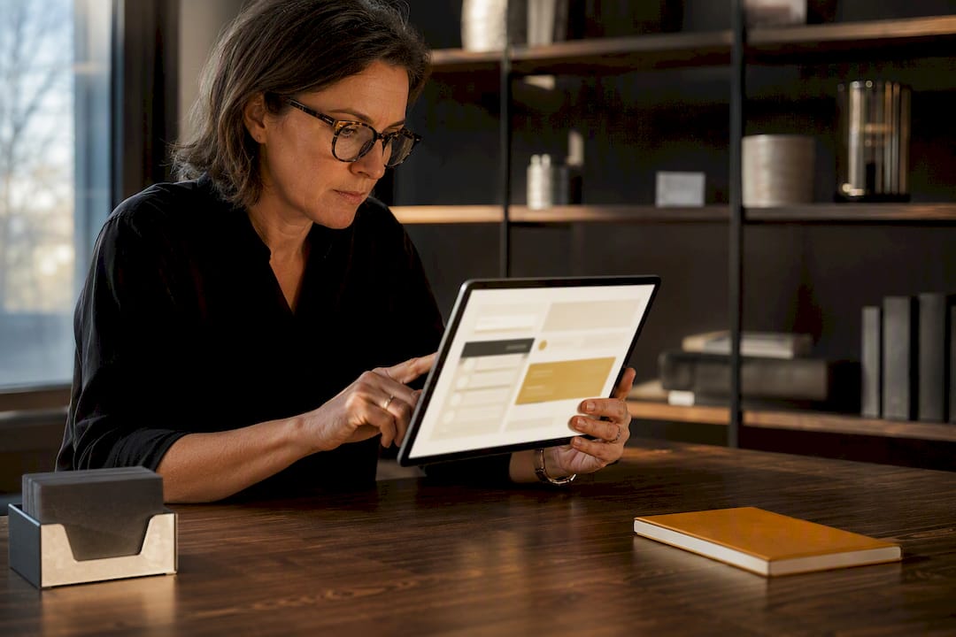 Launch an Internal Knowledge Base in Four Weeks With 20 Starter FAQs