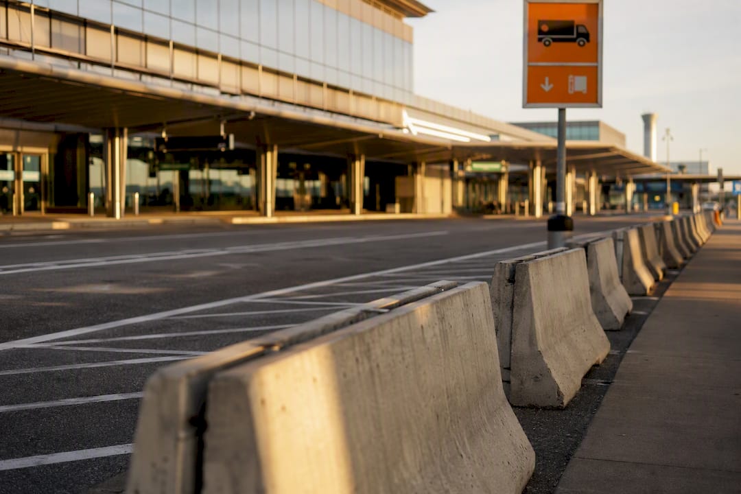 Airport curbside pickup delivery restricted zone