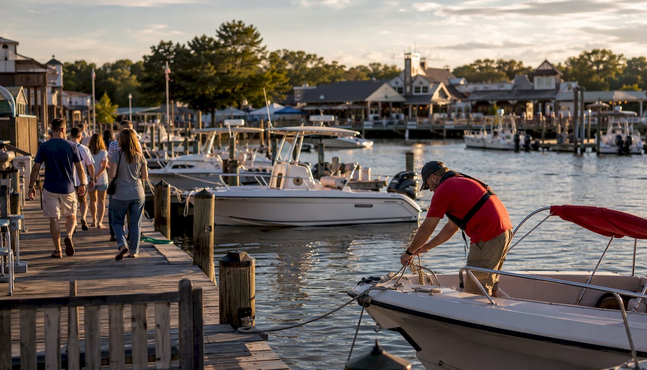 Marina boats docked at Traders Cove waterfront