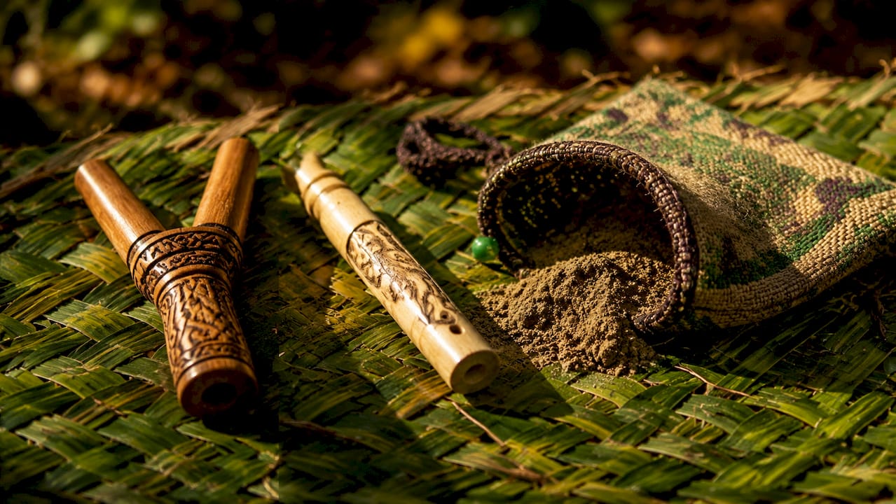 Close-up of rapé kuripe and tepi pipes