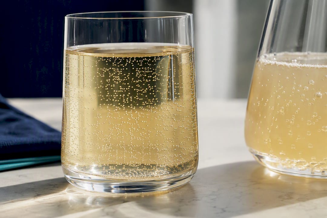 Fine and coarse bubbles in ginger drinks