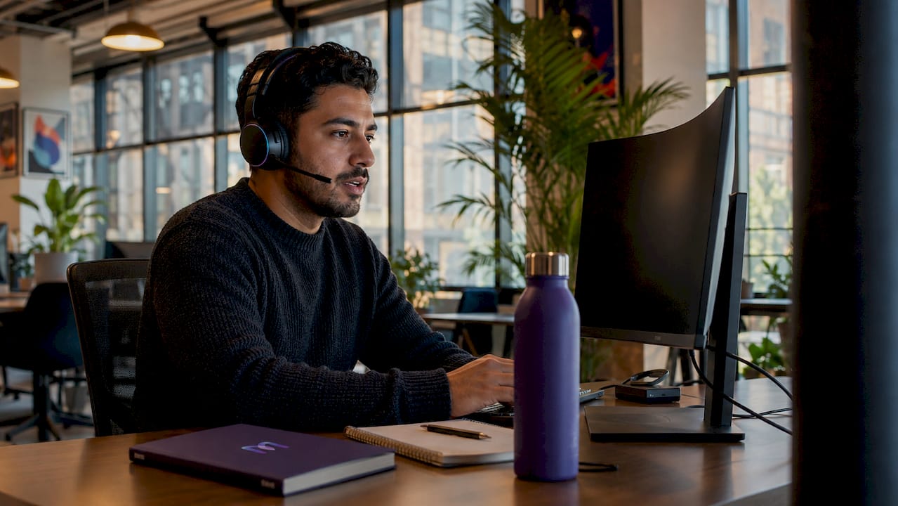 Call center agent using headset for transcription