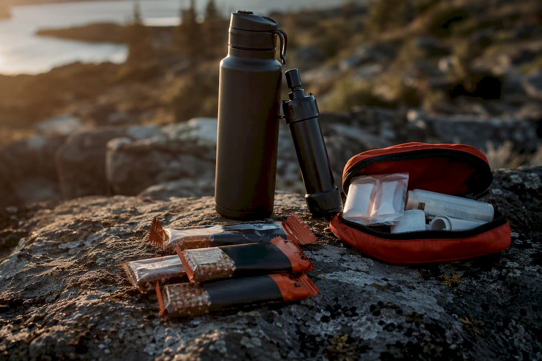 Hydration and food supplies in survival kit